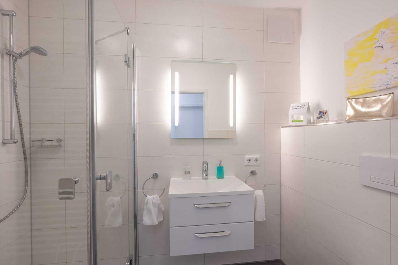 Appartement "Bernstein" Mit Penthouseflair - Oase Am Haff Garz  Kamer foto